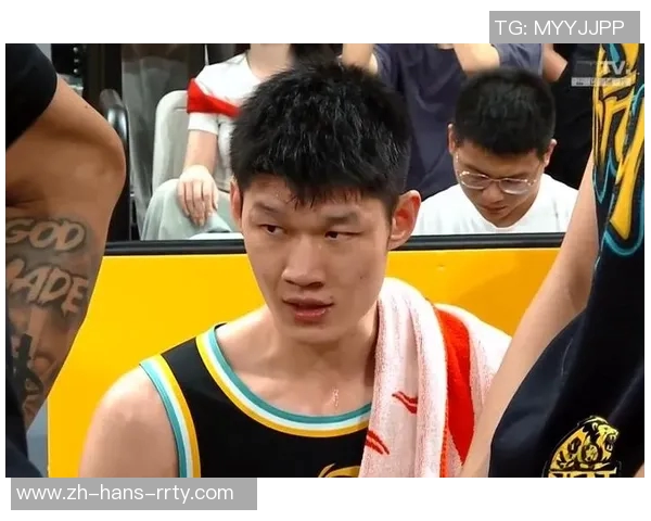 胡金秋感慨赵嘉仁受伤心情沉重赛场上用他的球衣号码激励自己